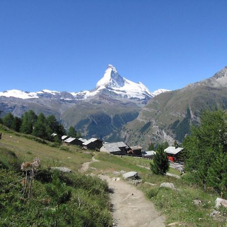Apartment By Interhome Zermatt Exteriör bild